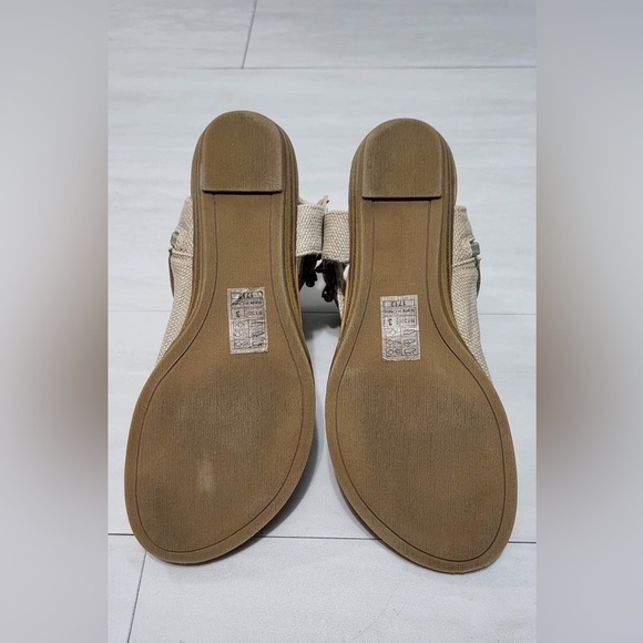 Blowfish Gladiator Girls Sandals - Picture 7 of 13